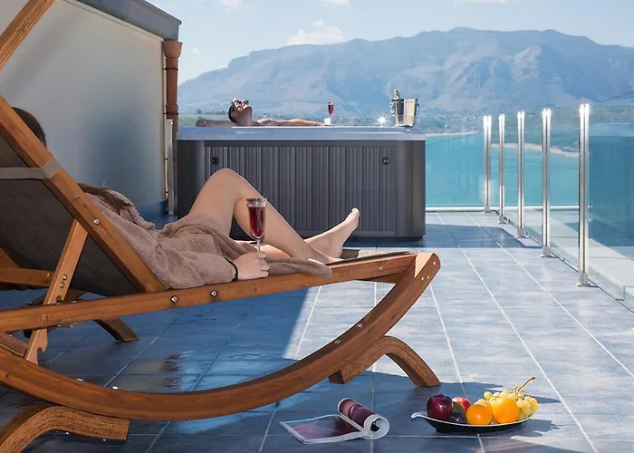 Marina Holiday & Spa