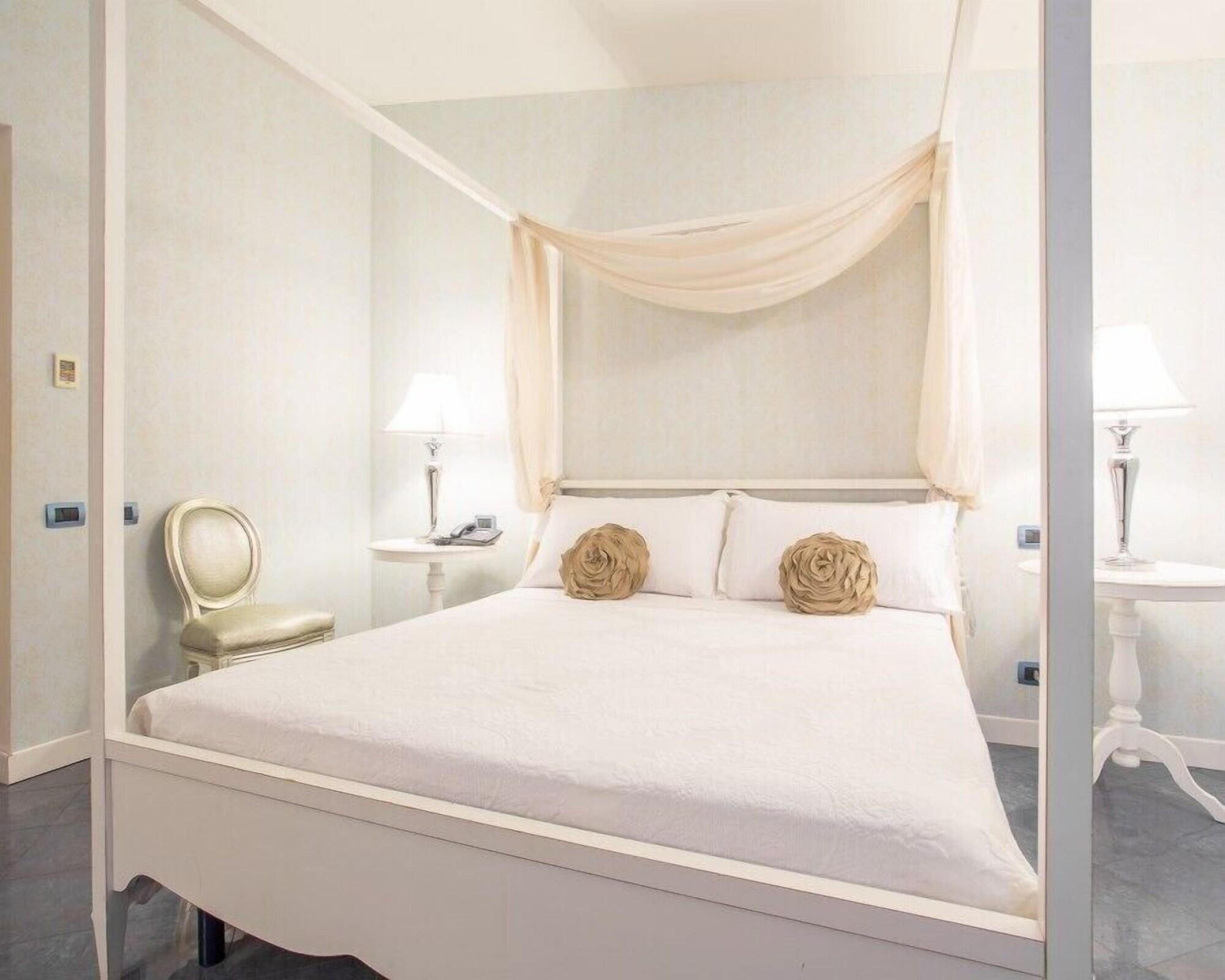 Hotel Marina & 4*